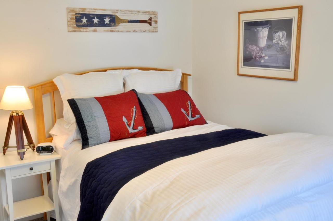 Inn At Haven Harbour Rock Hall Buitenkant foto